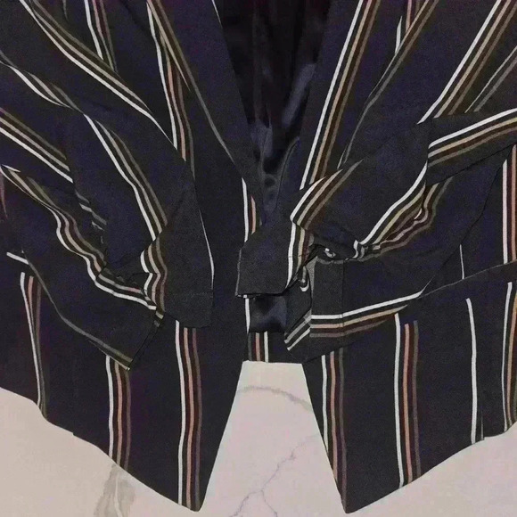 Torrid Crepe Cut Away Blazer Blue Tan Womens Size 2x - Picture 6 of 11